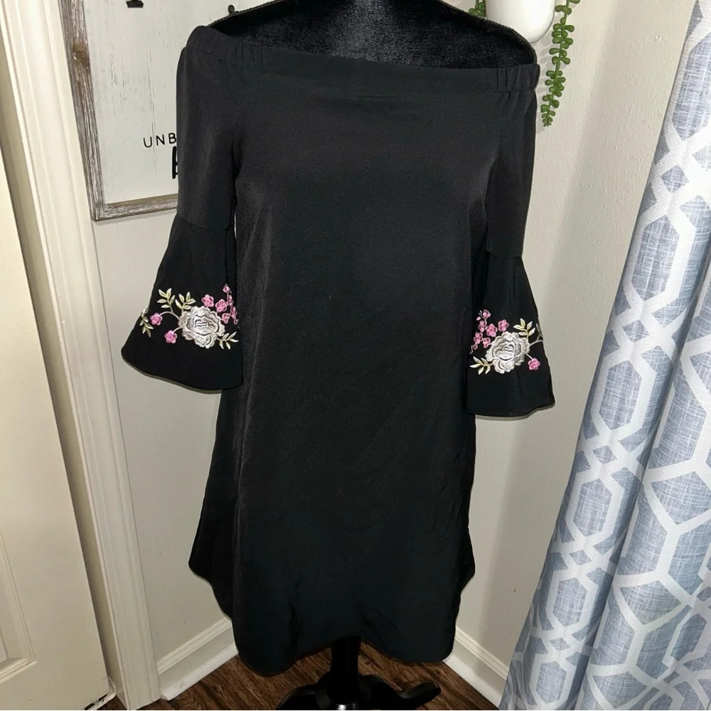 Black casual embroidered bell sleeves off shoulder dress